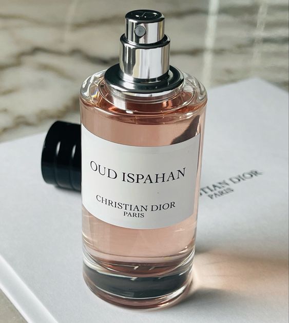 Christian Dior Oud İspahan Edp Unisex Parfüm 125 Ml